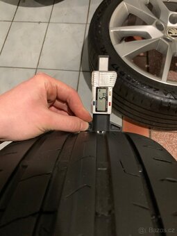 Alu kola Škoda R17 5X112 LETNÍ PNEU 225/45 R17 TRIUS - 8
