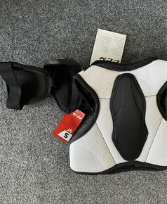 Ramena CCM - jr. - 8