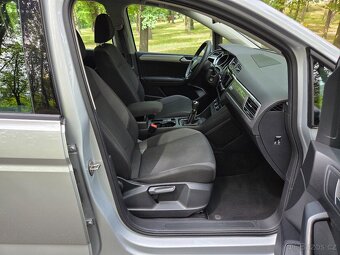 Nabízím k prodeji Volkswagen Touran 1.2 TSI 81 Kw - 8