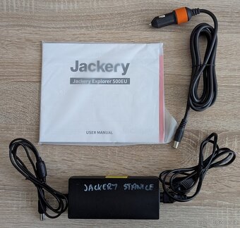 Přenosná nabíjecí stanice Jackery Explorer 500 - 8
