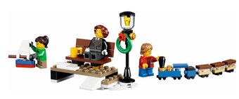 Nové LEGO 10254 Zimní sváteční vlak - 8