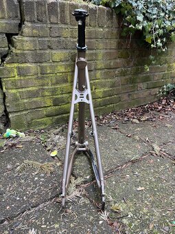 Hliníkový rám GT Avalanche AL 26” - 8