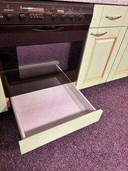 Kuchyňská linka ve venkovském stylu - 8