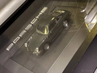 Auto 3D obraz - 8