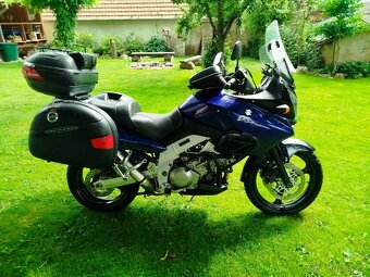 Suzuki V Strom 1000 - 8