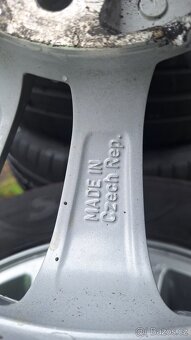 Alu kola Hyundai 5x114,3 včetně pneu 195/65 R15 - 8