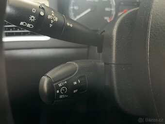 Peugeot 307 2,0i - 8