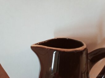 černé štamprle se zlatým vzorem - 8