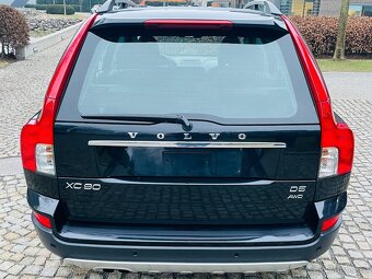 Volvo XC90 2.4 D5 147KW AUTOMAT VÝHŘEV NAVI SERVISKA - 8