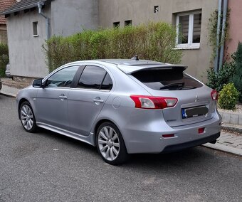 Mitsubishi Lancer sportback 1.8 105kw - 8
