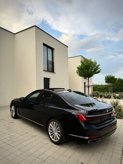 BMW 730d | V ZÁRUKE | TOP STAV - 8