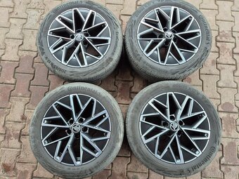 Alu kola Škoda 5x112 7x17 ET46 205/55r17 letní 5E3 601 025 - 8
