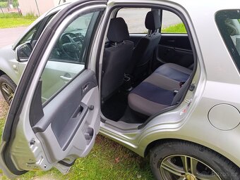 Suzuki SX4, 1,9 DDis 88KW po 2. majiteli - 8