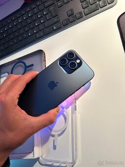 iPhone 15 Pro Max 256GB, modrý, v záruce v Datart - 8
