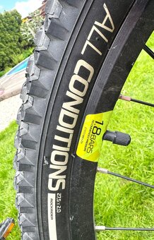 Prodám Kolo Rockrider 530, Sport trail vel.27,5 (rám S) - 8