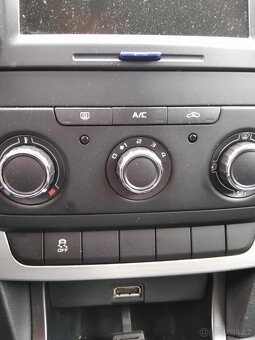 ŠKODA YETI 1 MAJITEL 1.2 TSI - 8