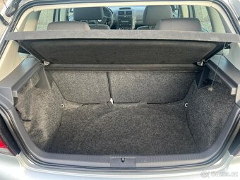 Volkswagen Polo 1.4 16V 59kW 5dv. SERVO KLIMA - 8