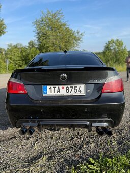 • BMW E60 545i V8 245kw • - 8