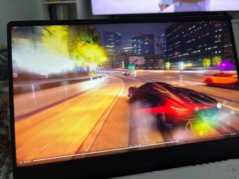 Prodám ASUS ROG Zephyrus G15 - 8