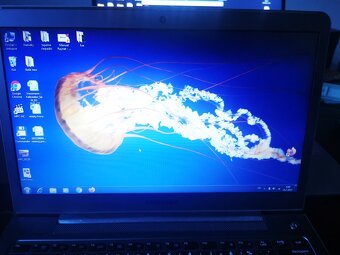 ultrabook Samsung NP530U3C - 8