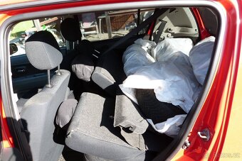 Subaru Justy 1.0i 51kw - 8