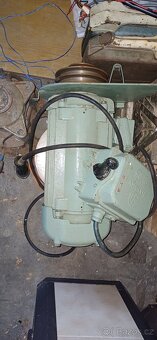 Hoblovka a odsavač pilin - 8