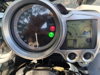 Yamaha FJR 1300 AP - 8