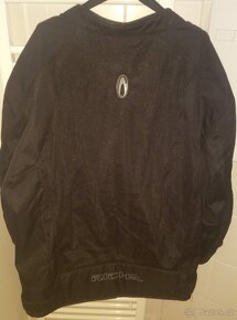 Motobundy, kožené motokalhoty, Helma MT, Přilba Cox, Brno - 8