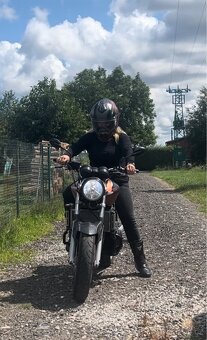 Honda Hornet CB600F - 8