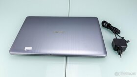 Univerzální notebook ASUS VivoBook 15 X540MA - 8