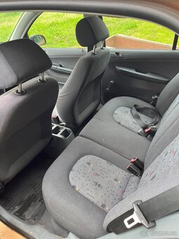 Škoda Fabia 1 1.4mpi - 8