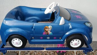 šlapací auto Disney FROZEN Renault Twingo II GT - 8