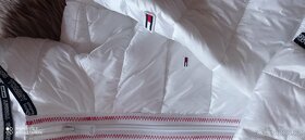 Lehoučká bunda Tommy Jeans. - 8
