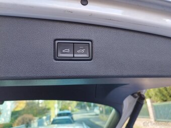 VW Tiguan 2.0 TDi DSG VYHŘ.SEDAČKY TAŽNÉ NAVI - 8