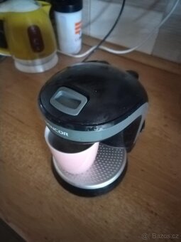 Kávovar na mletou kávu obsah 0,25 litru - 8