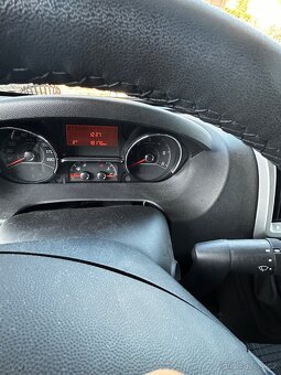 Obytný Automobil Giottiline, r.v2022, nájezd 21tis. km, DPH - 8