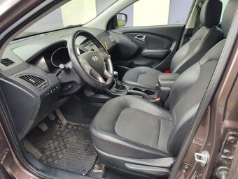 Hyundai iX35 2,0 CRDi 4WD + pneu - 8