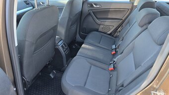 ŠKODA YETI 2.0TDI AMBITION OUTDOOR 4x4 - 8