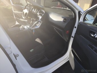 Prodám Peugeot 3008 - 8