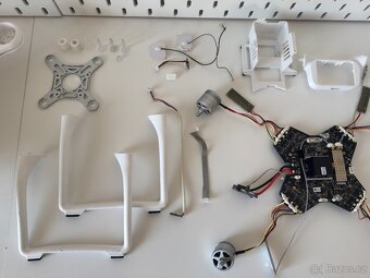 Dron DJI phantom 3 standard - 8