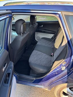 Kia ceed 1.6 crdi 295000 km STK 03/2026 - 8