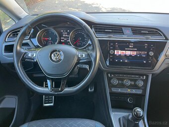 Prodám VW Touran 2.0 TDI IQ.DRIVE - 8
