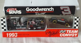 matchbox team convoy - 8