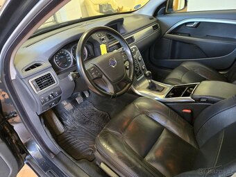 Volvo V70 2,0D4 120kW 5-tivalec 134000km - 8