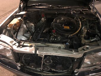 Mercedes W126 1990 300 SE - 8