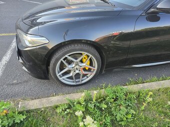 Alfa Romeo Giulia 2.0 Turbo Veloce Q4 - 8