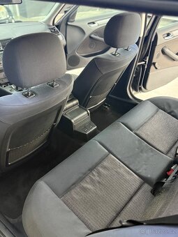 Bmw 320i touring - 8