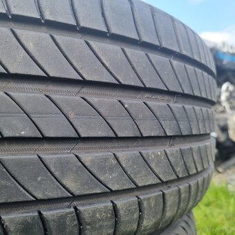 Alu Comet black R18 5x112 Michelin 225/45/18 - 8