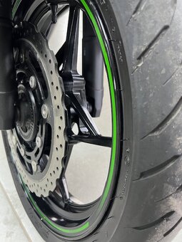 KAWASAKI NINJA 400 - 8