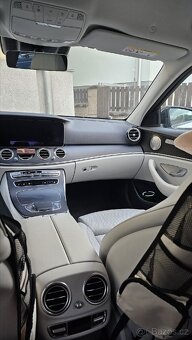 Mercedes Benz E400D 243 kw - 8